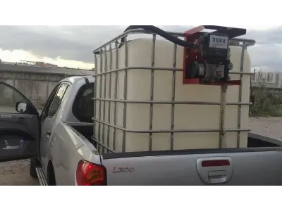 Міні АЗС на єврокуб: оптимальне рішення для заправки фермерської техніки